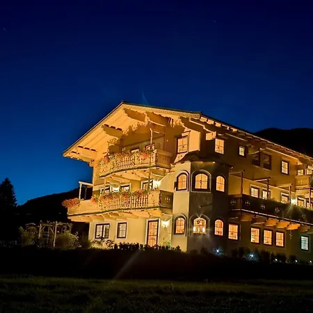 Bio-Bauernhof Obertrattenbachhof-2